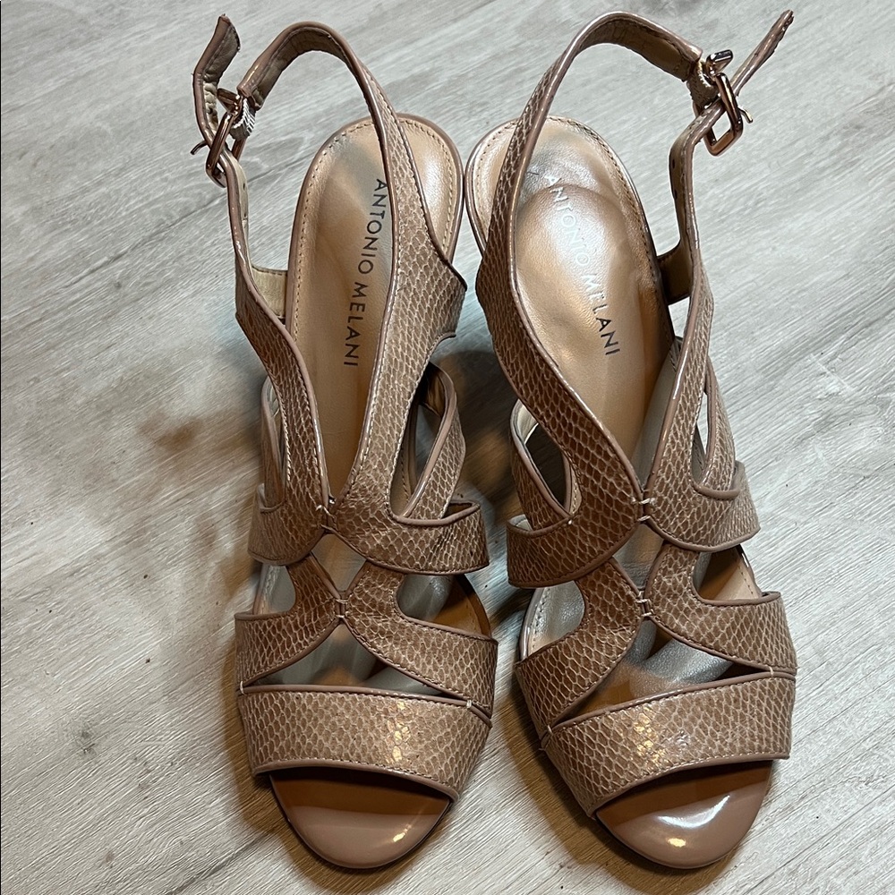 Antonio Melani Brown Strappy Sandals